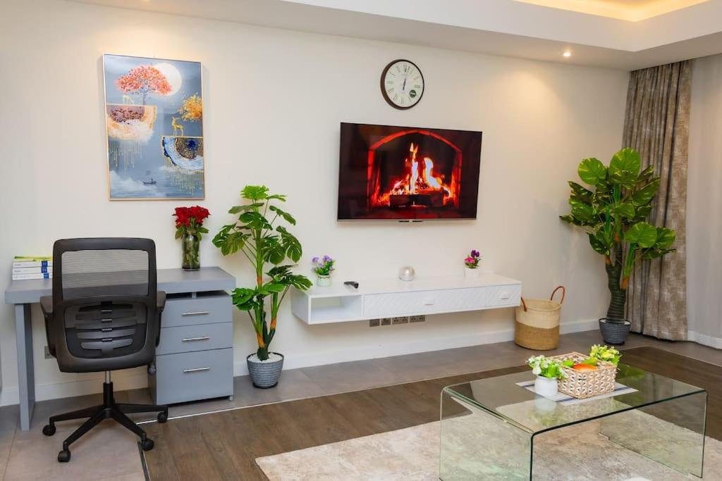 Appartamento Capital M By Bednbeyond Dehali Line, Westlands Nairobi, Kenya Esterno foto